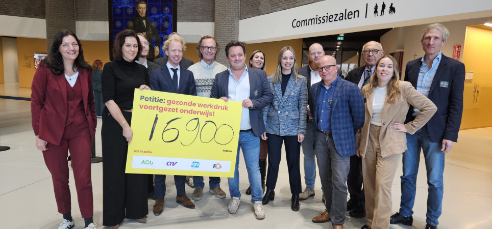 Overhandiging petitie